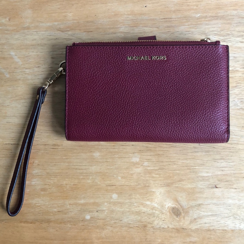 Michael Kors Adele wristlet